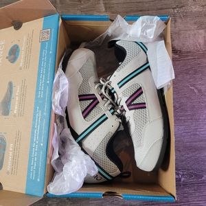 Brand new Xero Prio minimalist sneakers!